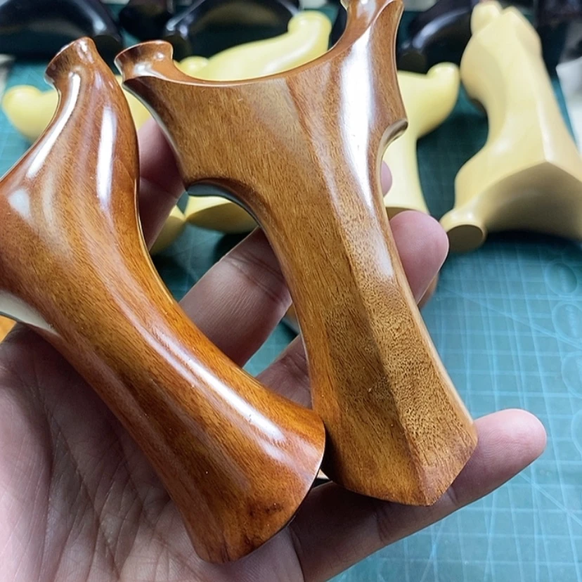 【闪购商品】木两把弓