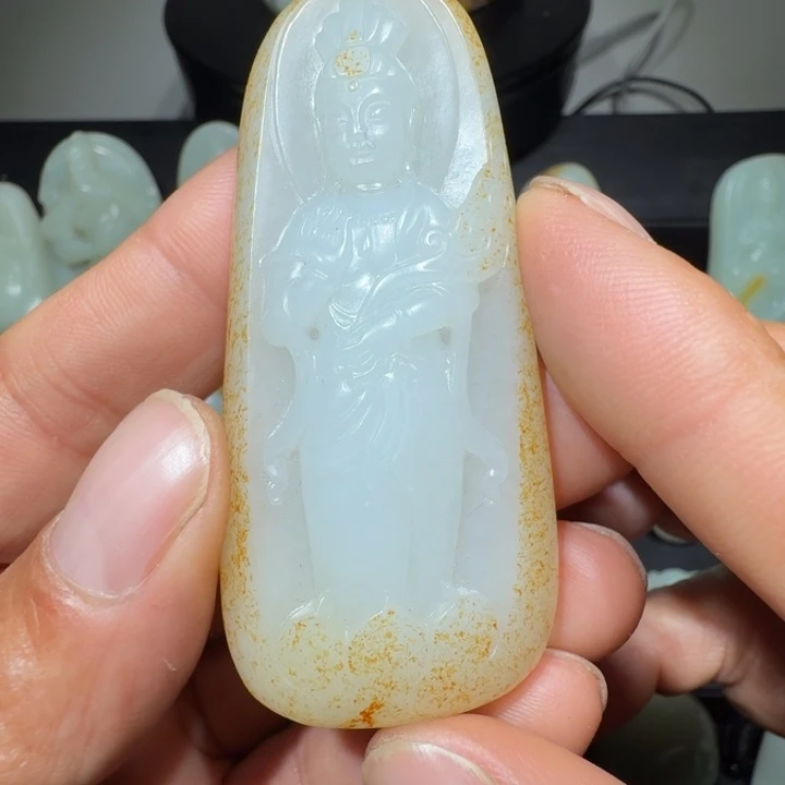 颈饰未镶嵌和田玉（糖玉）风*‘