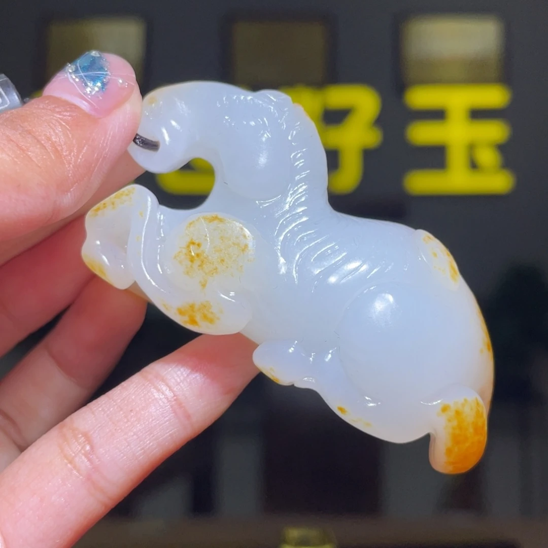 和田玉未镶嵌颈饰D2