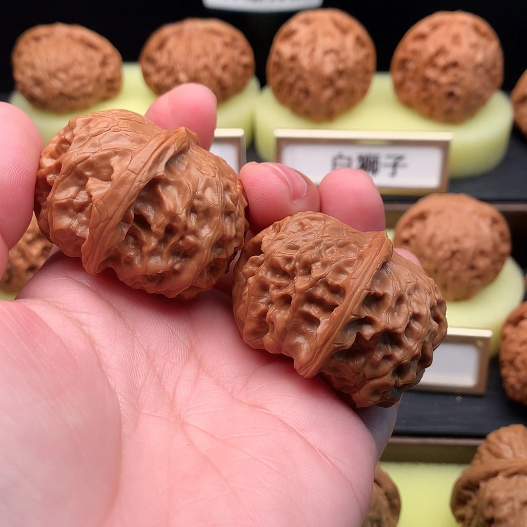 文玩核桃吊坠611号金锭41