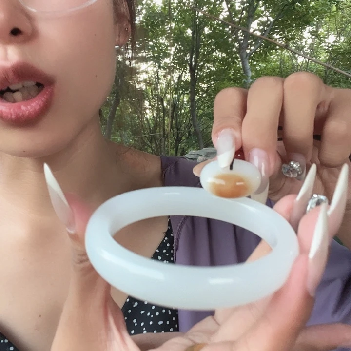 新疆一口糖手镯，备注圈口