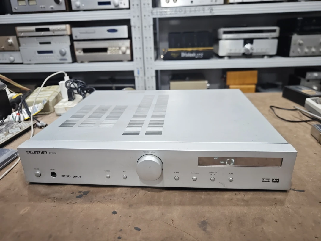 8新  英国CELESTION百变龙AVR300功放机正常不包邮不退换货