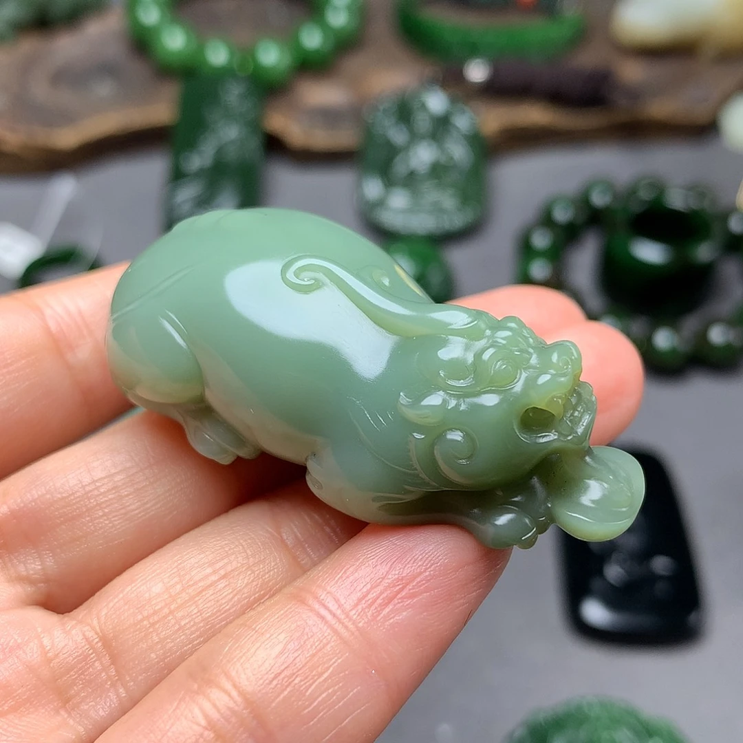 和田玉颈饰18K金镶嵌