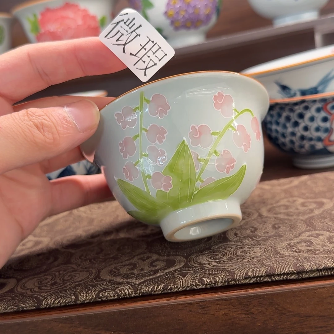 釉下手绘茶具微瑕