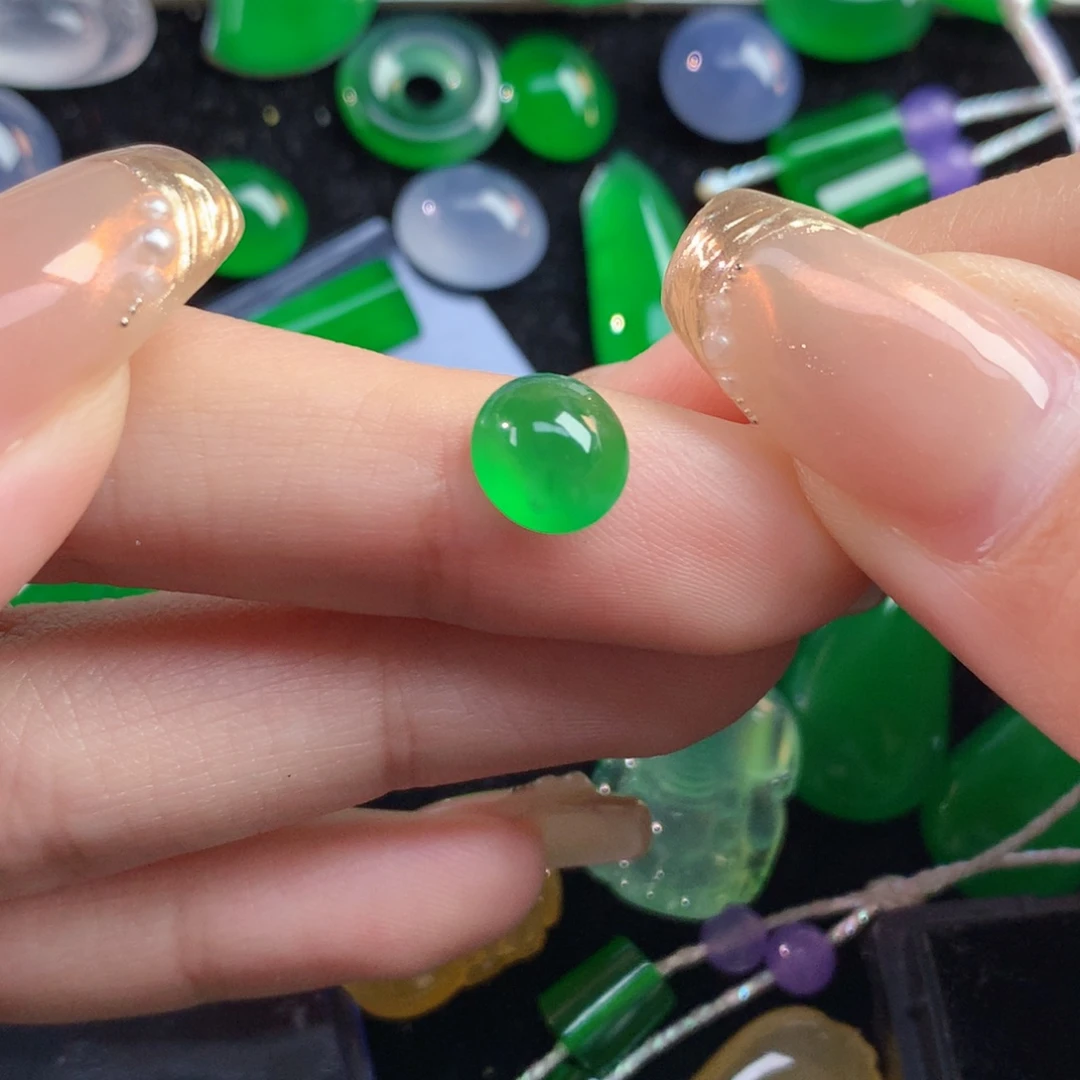 翡翠裸石7.81/7.26/4.0