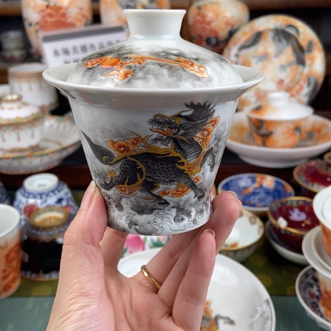 陶瓷设计风格的设计风格设计师