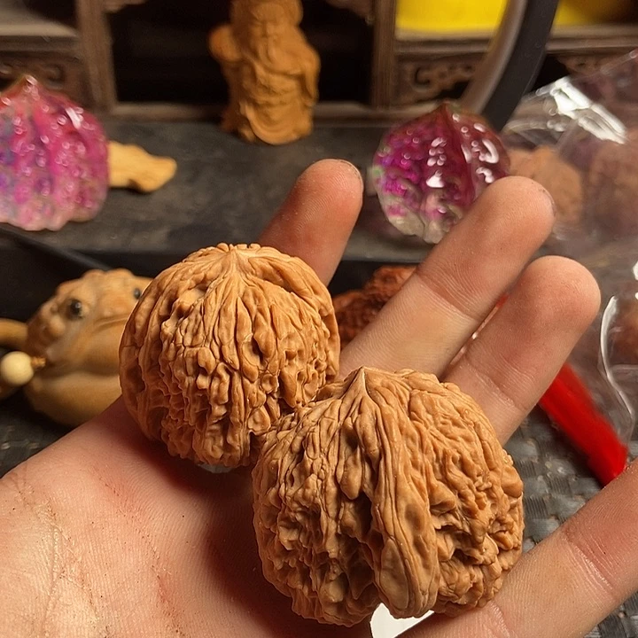 文玩核桃吊坠ও****地南疆