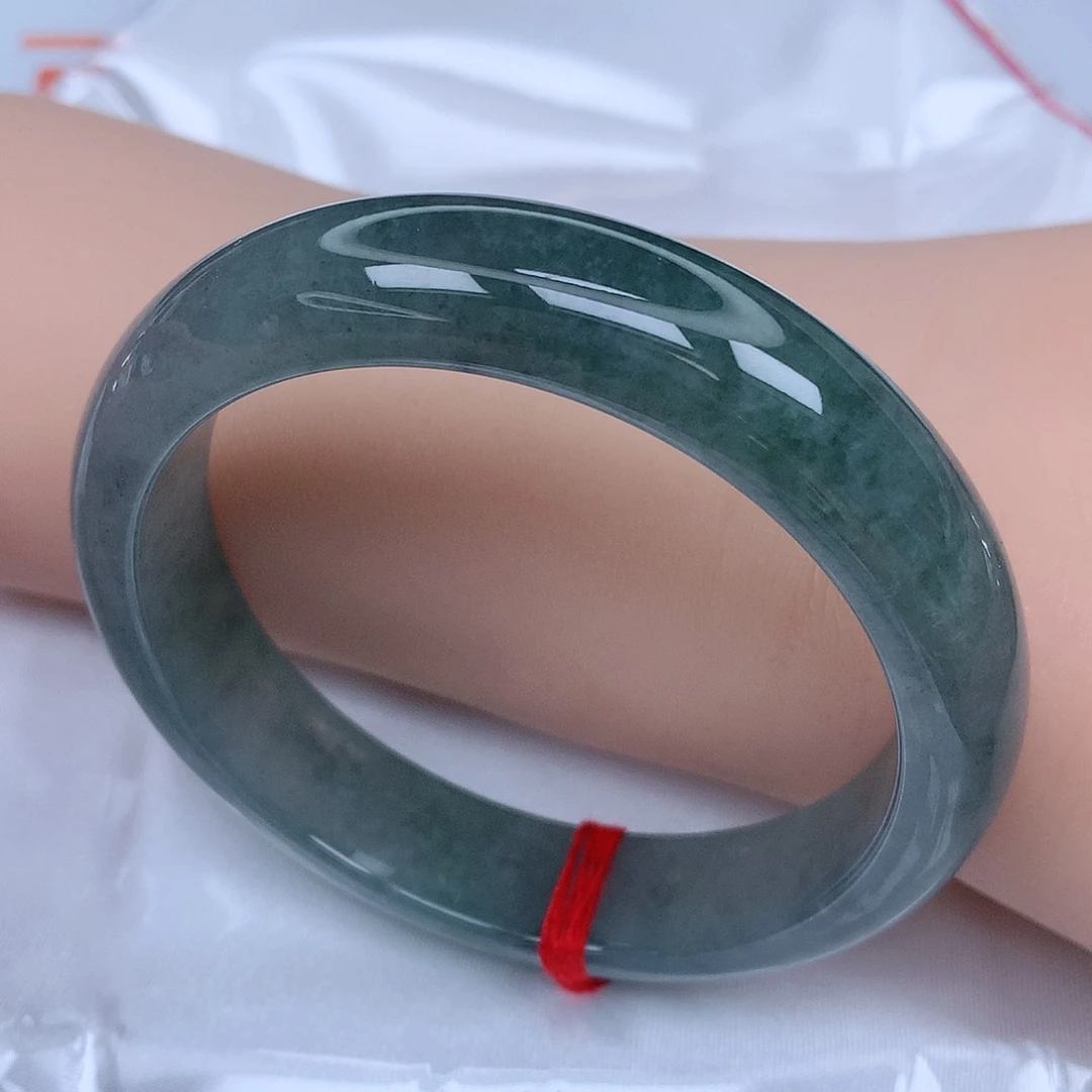 【闪购商品】未镶嵌手镯翡翠，56