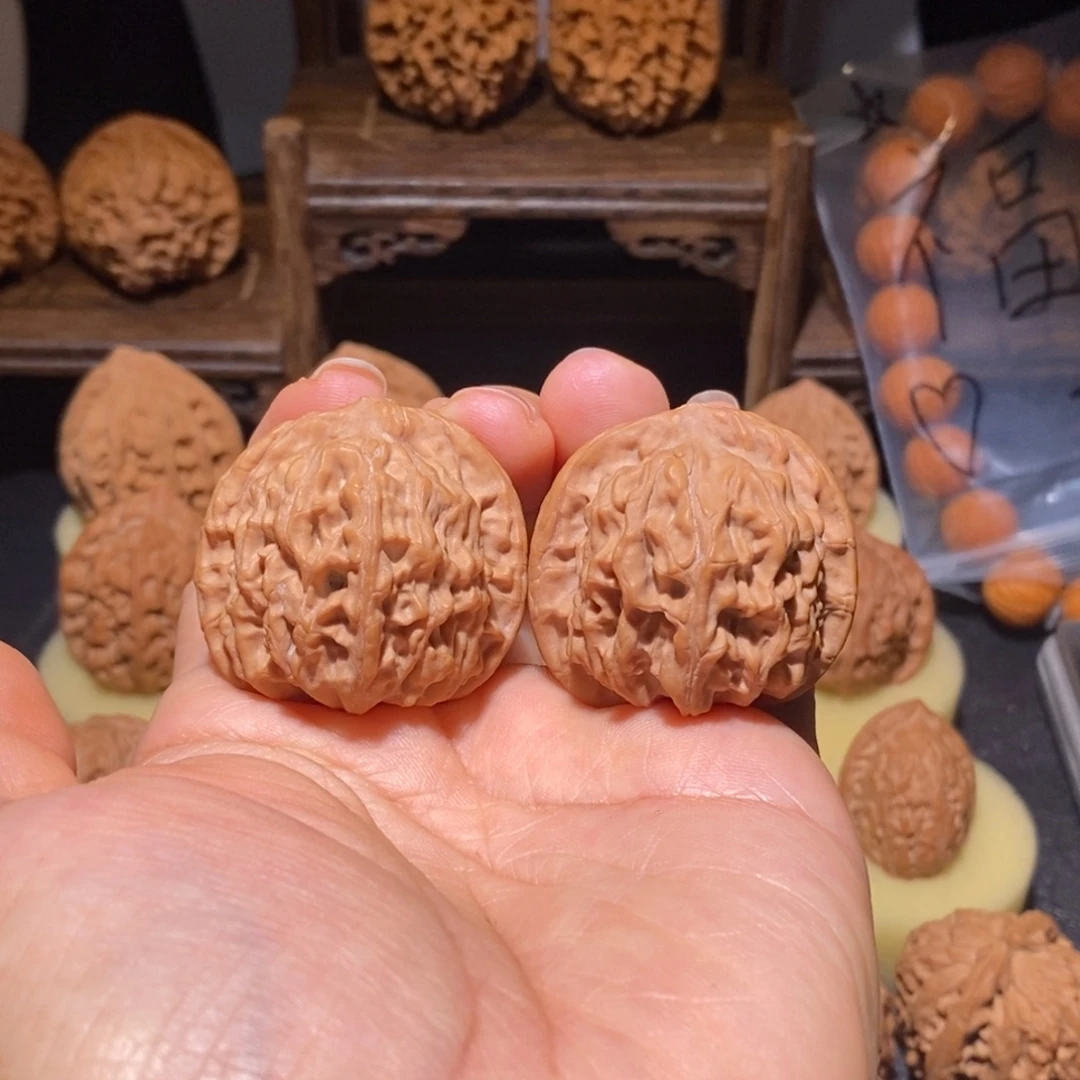 文玩核桃吊坠天地38