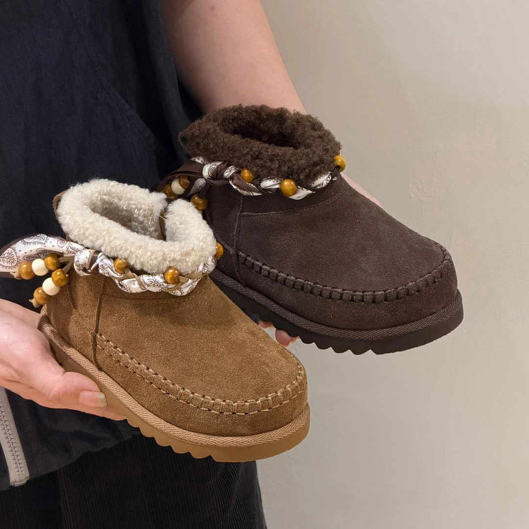 儿童雪地靴冬季新款小香风女童小皮靴黑色洋气韩版加绒短靴子棉靴