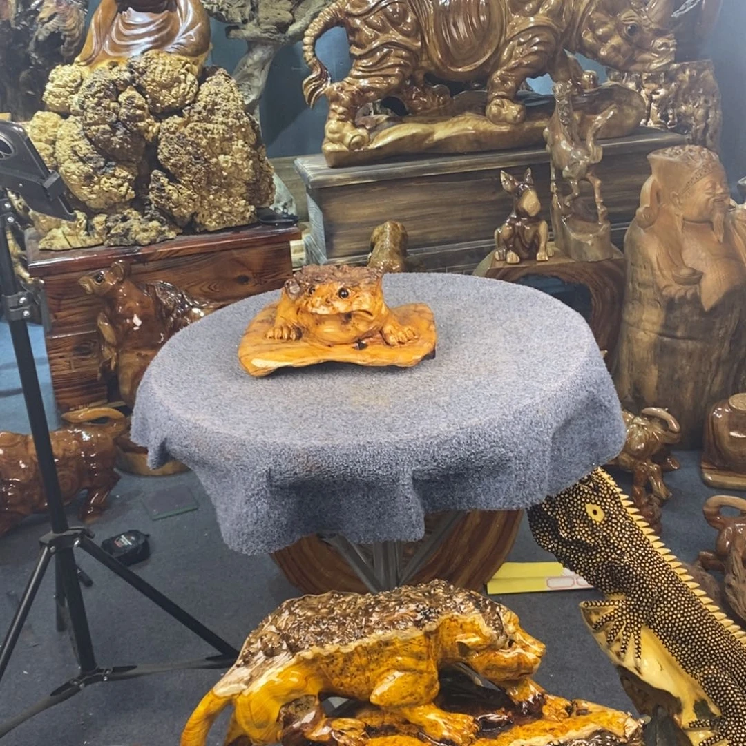 *** 木木雕摆件香衫木金蟾