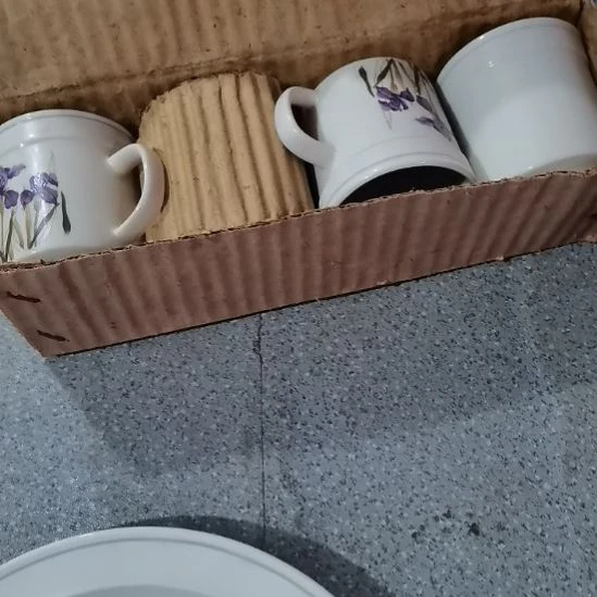 泡***吖瓷器微瑕不退不换4个