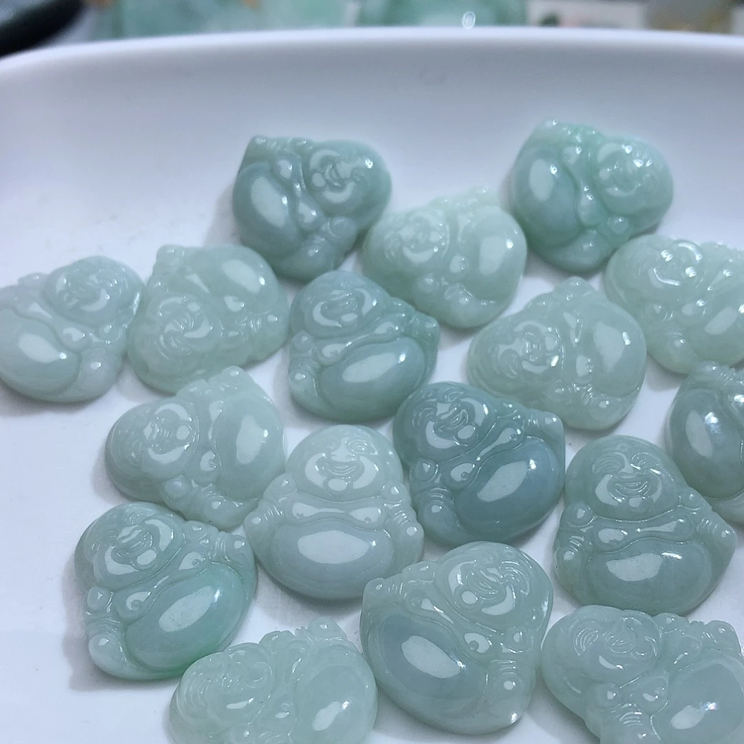 翡翠未镶嵌颈饰，多样性发其一！