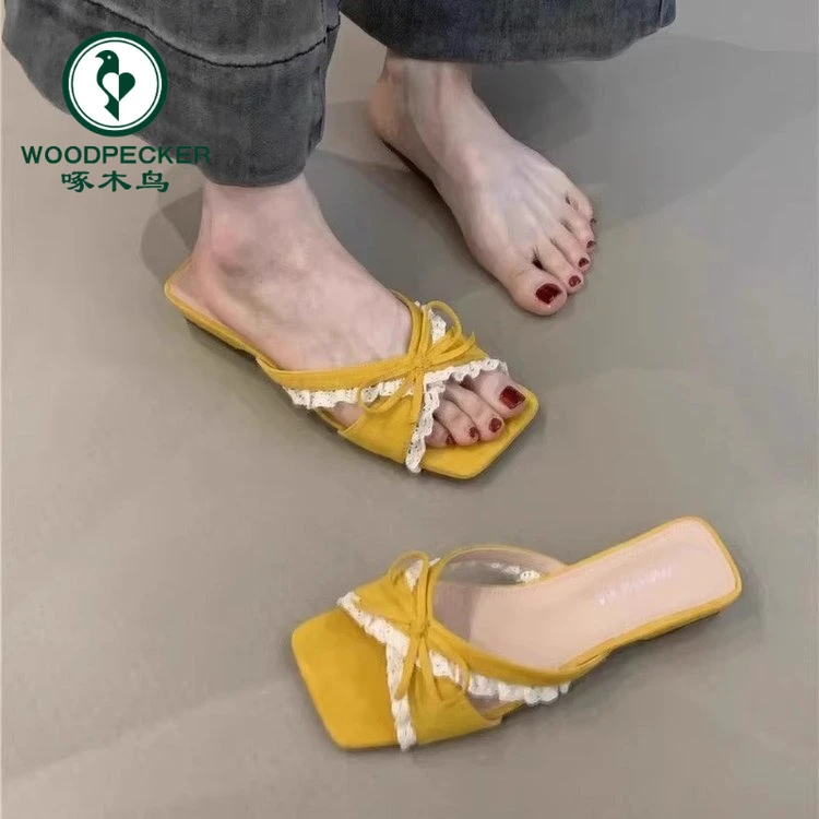 啄木鸟温柔仙女凉拖鞋女2025年夏季法式甜美蝴蝶结露趾一字带凉鞋