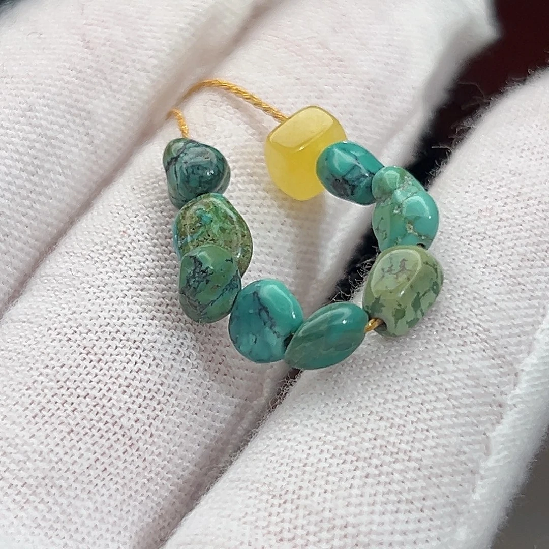 蜜蜡未镶嵌珠宝奇石