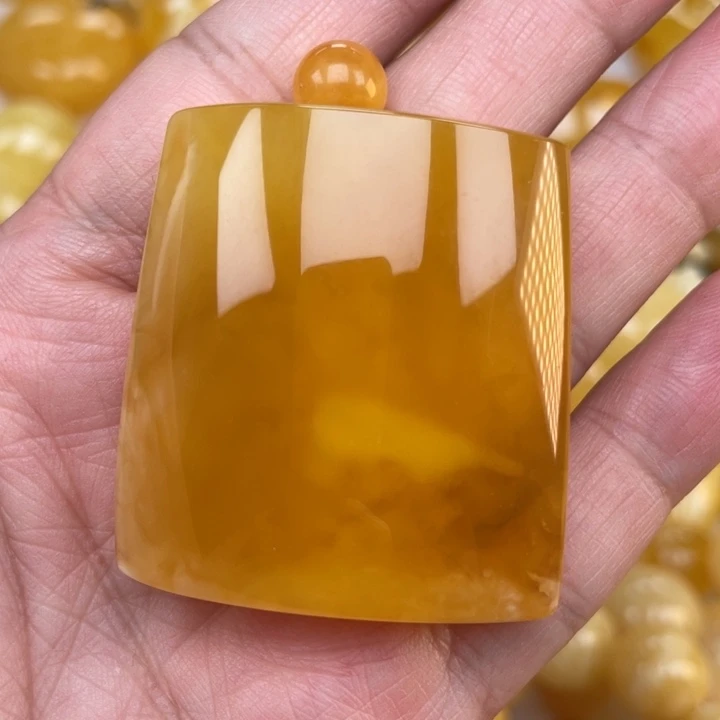 裸石蜜蜡未镶嵌蜜蜡