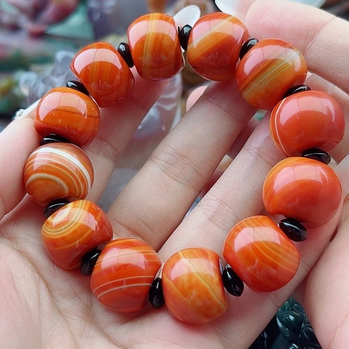 何***两玛瑙未镶嵌手饰吊坠