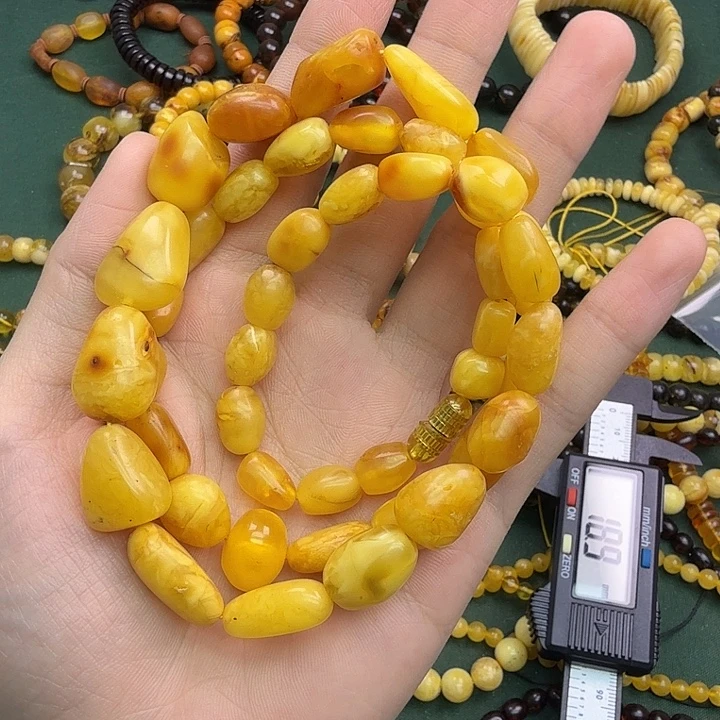 琥珀未镶嵌珠宝奇石