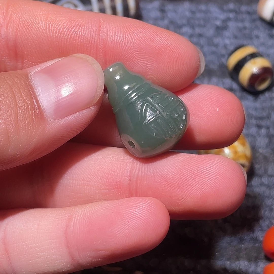 一***）和田玉未镶嵌吊坠(不含链)