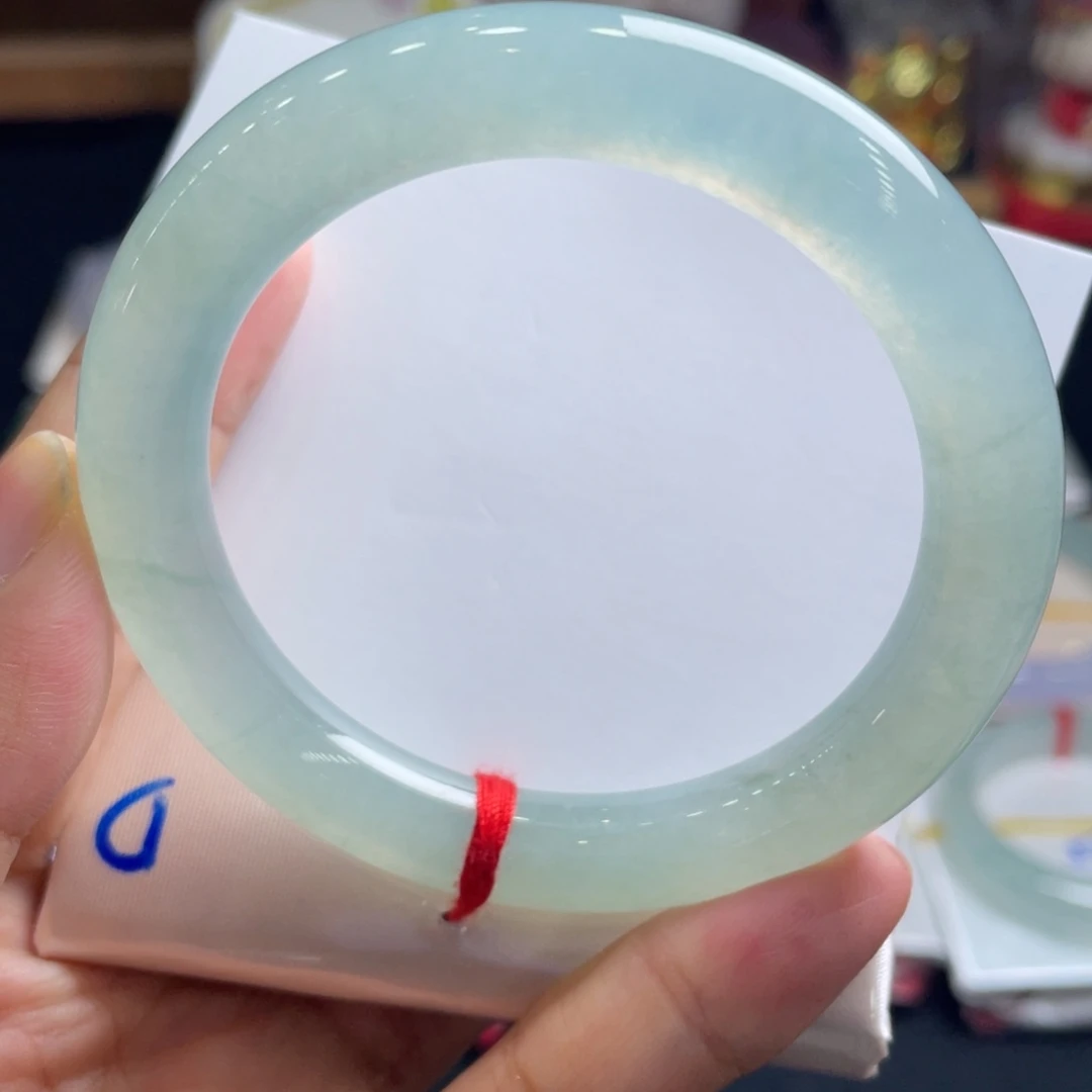 翡翠未镶嵌手镯54.3圆条，冰胶甜绿