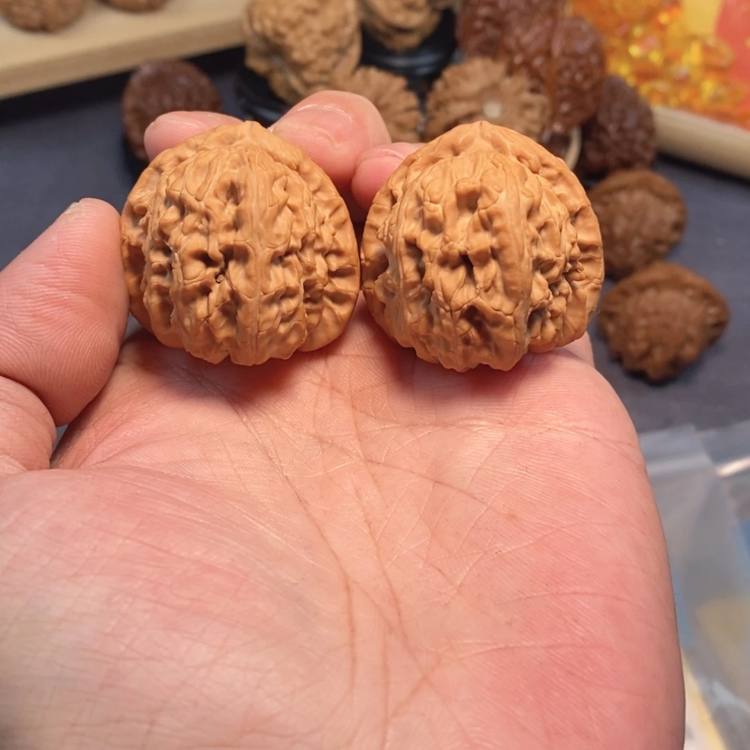 把件文玩核桃玩家必备系列36尺三角白狮子B361