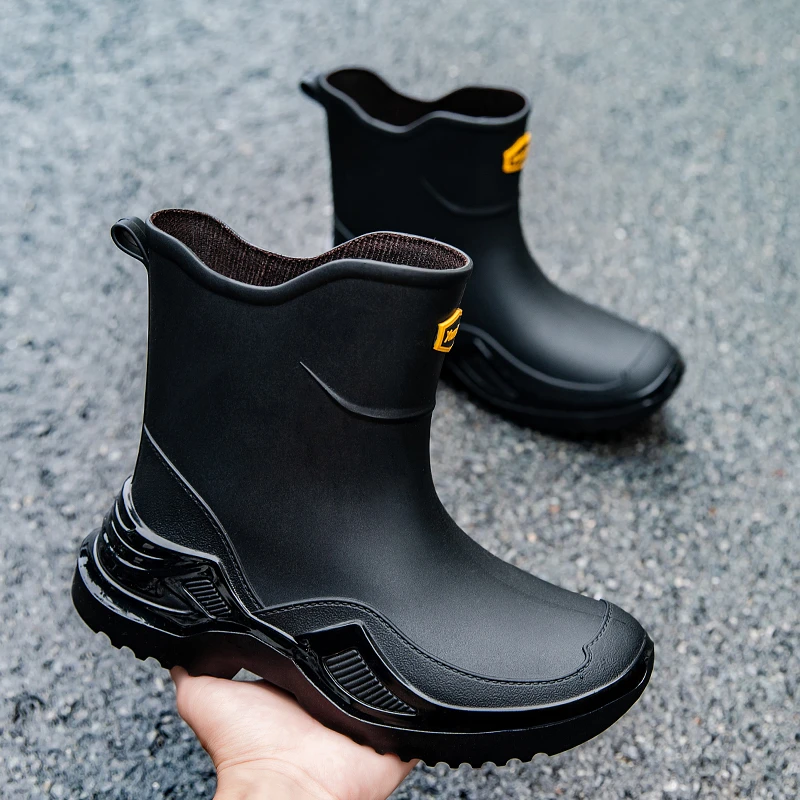 时尚雨鞋男款中筒橡胶劳保防水胶鞋新款成人厨房透气防滑钓鱼水鞋