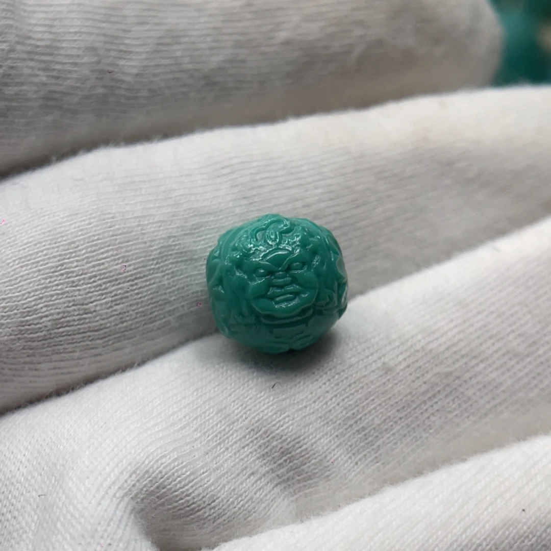 绿松石未镶嵌颈饰卡10.7