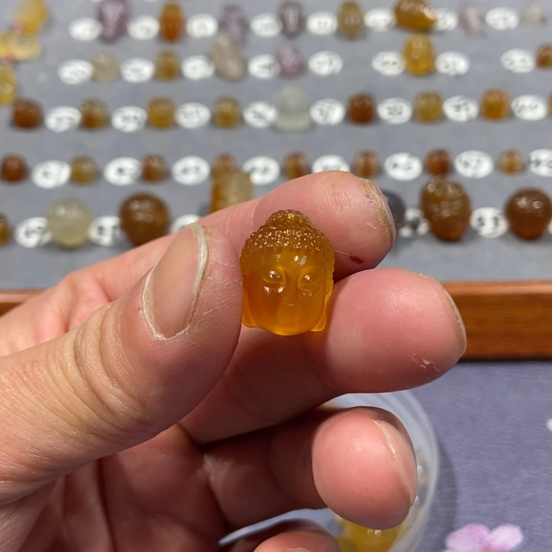 媛****玛瑙/玉髓合金颈饰佛头