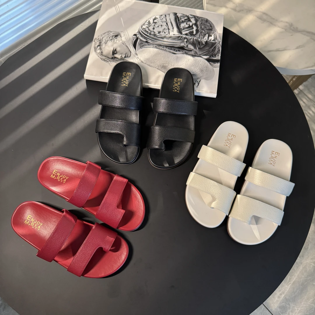 【老罗专属】EM2025春夏百搭舒适凉拖时尚外穿平底高级感一字带凉鞋