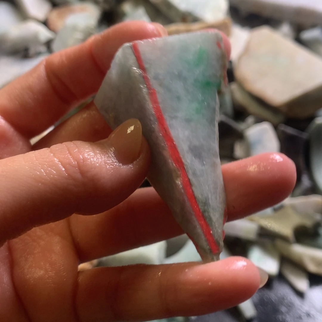 翡翠颈饰未镶嵌缅甸翡翠