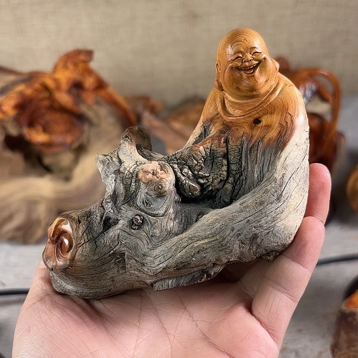 牧***人崖柏崖柏雕刻乐乐