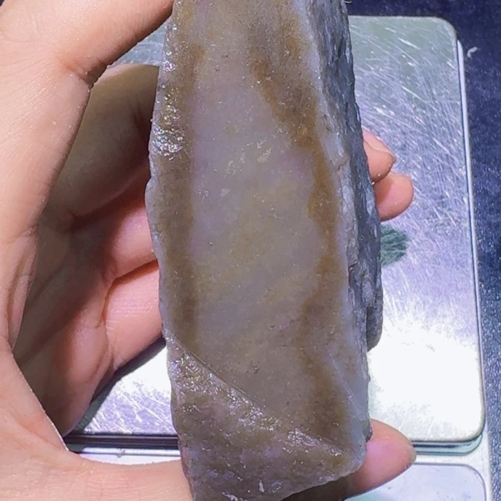 未镶嵌和田玉（糖玉）珠宝半成品
