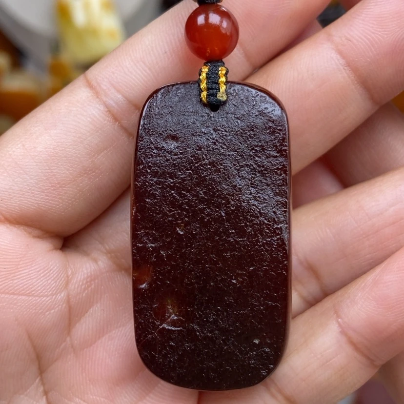 【闪购商品】琥珀颈饰未镶嵌