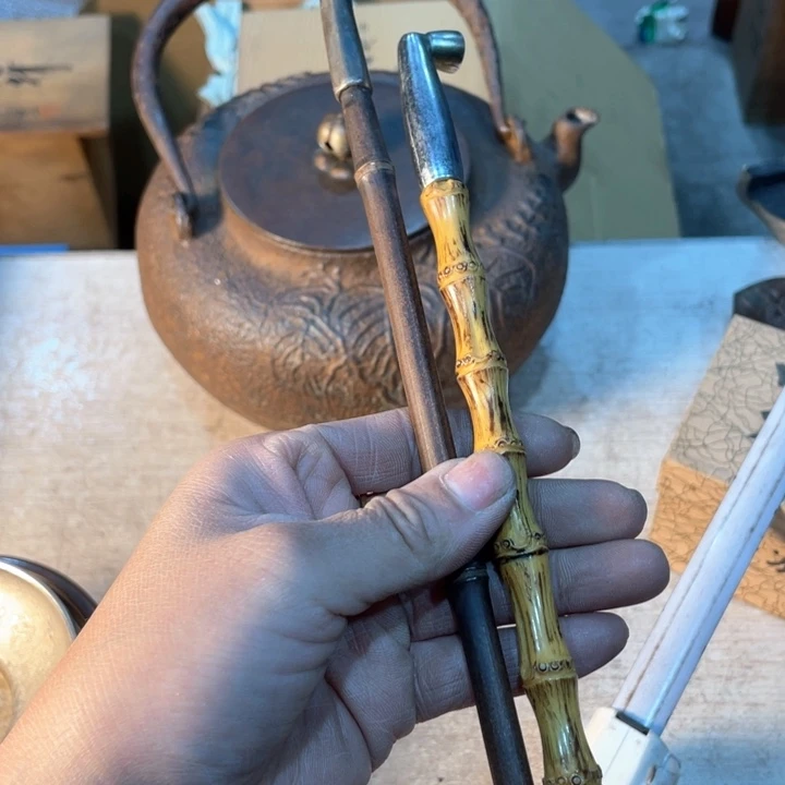 独**人新亿阁祝福大家新年快乐