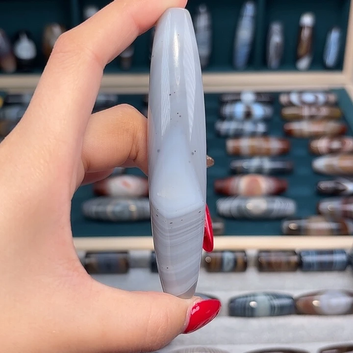 手***3玛瑙/玉髓合金珠宝奇石