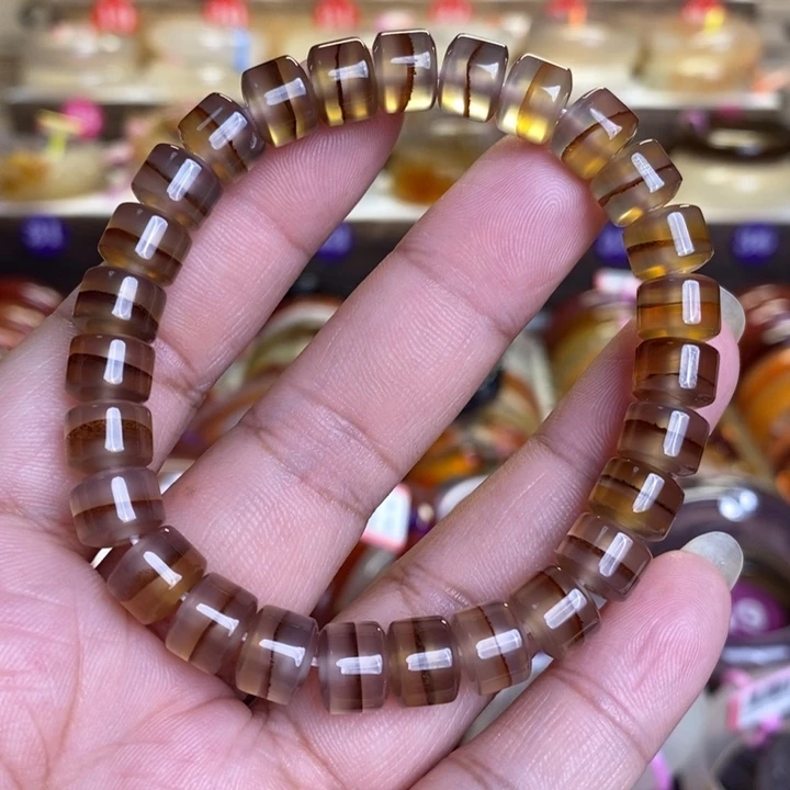 玛瑙/玉髓手镯未镶嵌t**u