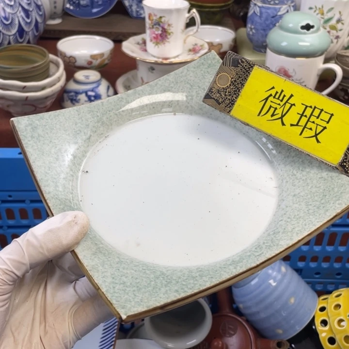 他家瓷器真美…开播了