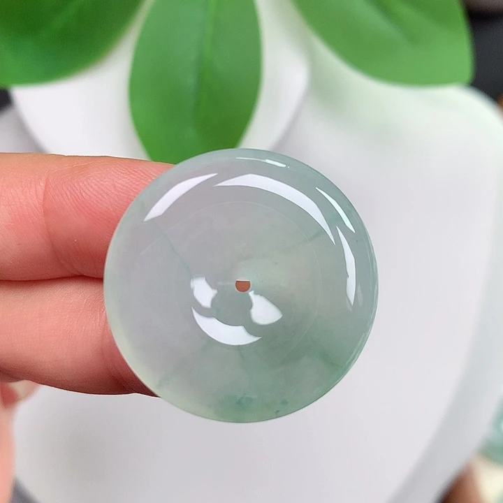 翡翠未镶嵌颈饰平安扣 27.4x6.1mm