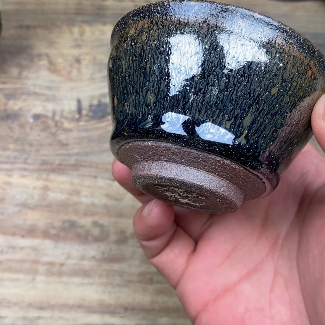 茶盏122。