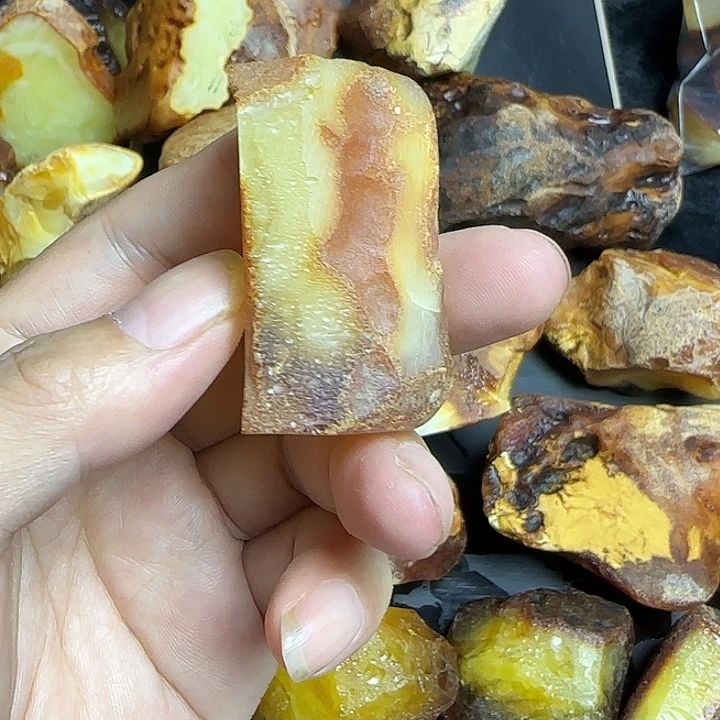 农***有定制琥珀未镶嵌天珠