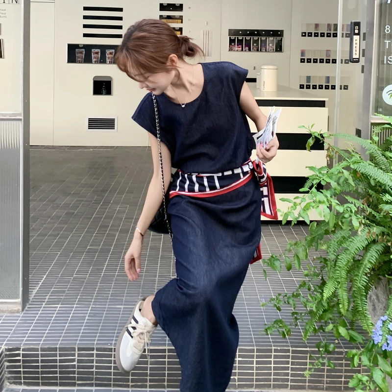 短袖开叉显瘦网红上衣休闲风女装时尚套装连衣裙撞色气质蓝色针织