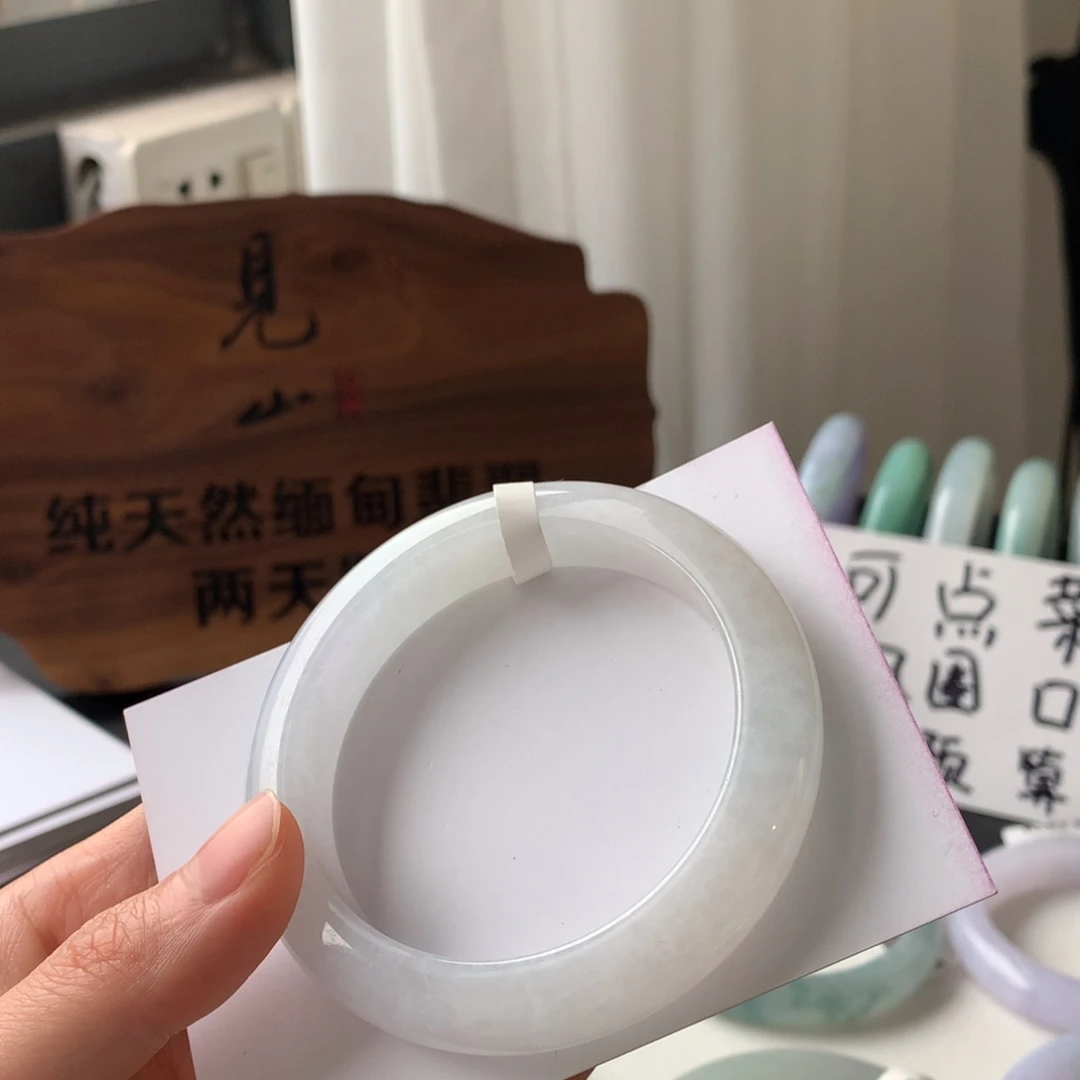 翡翠未镶嵌手镯54.7正圈