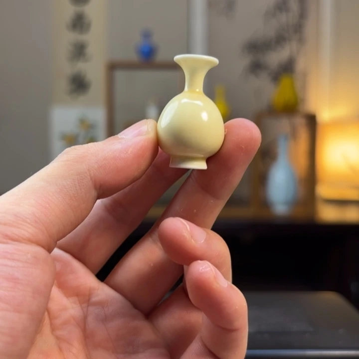 摆件美好的一天从一杯