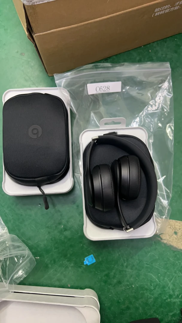 95新 BEATS 捡漏Beats solo4 头戴耳机编号C628