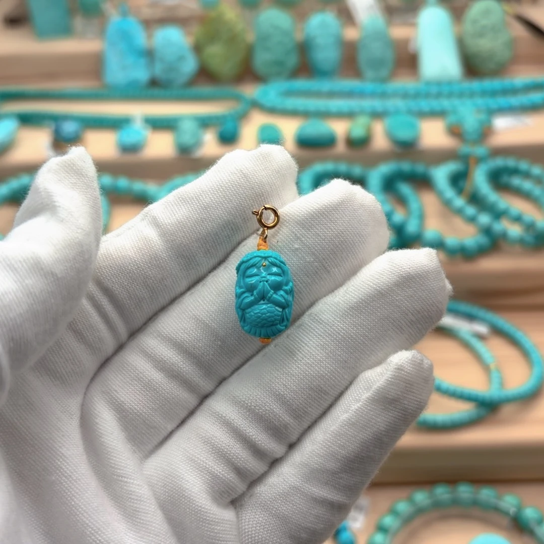 绿松石未镶嵌珠宝奇石