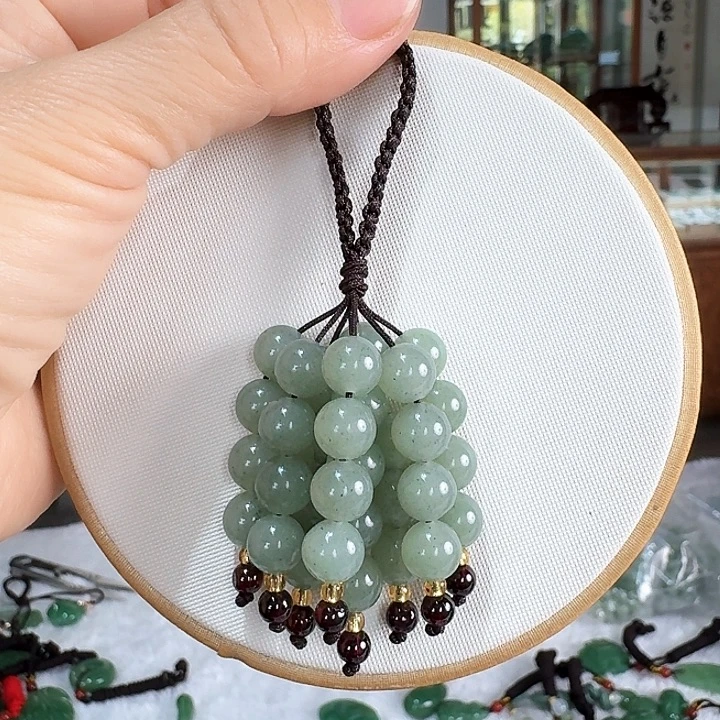 密玉（石英质玉）未镶嵌颈饰