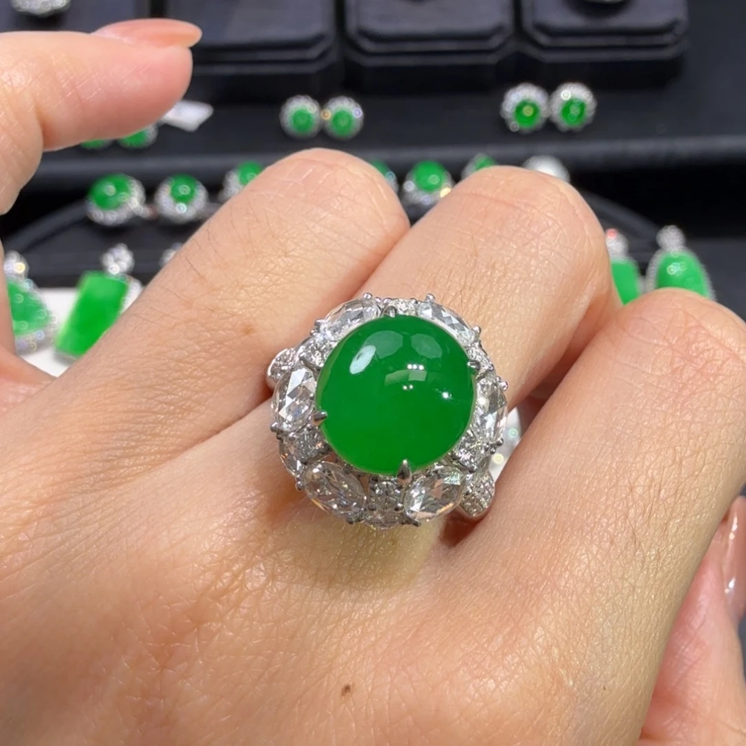 雾***你翡翠18K金镶嵌戒指分单