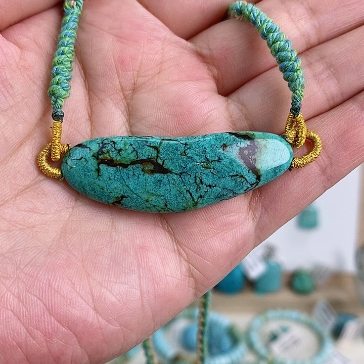 未镶嵌绿松石珠宝奇石