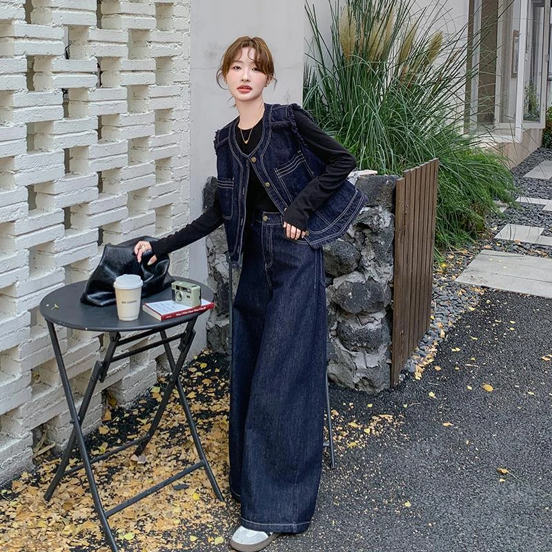 港风复古小个子牛仔马甲阔腿裤秋冬14喝秋白色女款针织套装