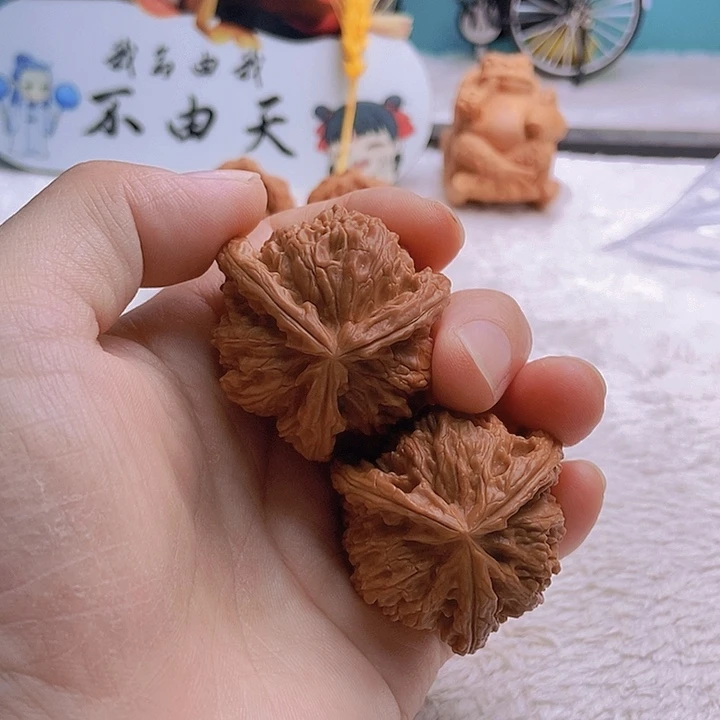 把件文玩核桃C*?三棱